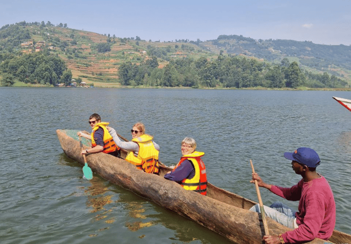 Tour en pirogue en Ouganda